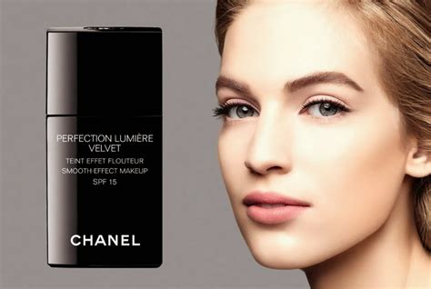 Maquillaje Chanel Perfection Lumiere Velvet .